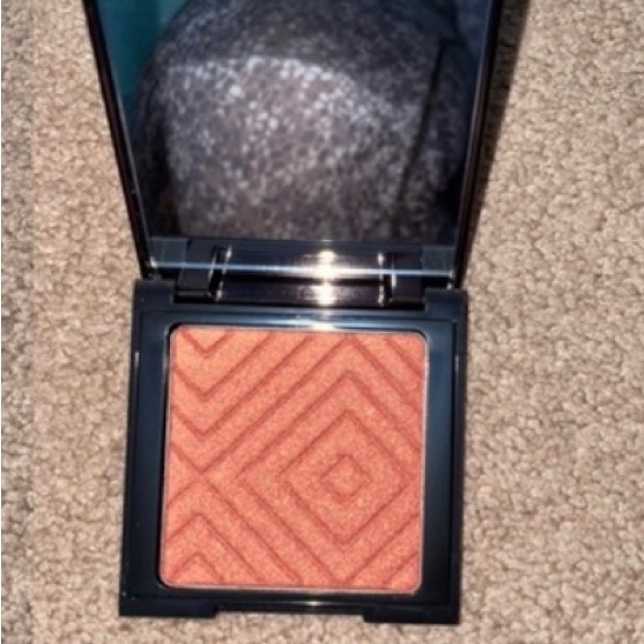 Rekindle and daybreak - Picture 1 of 4